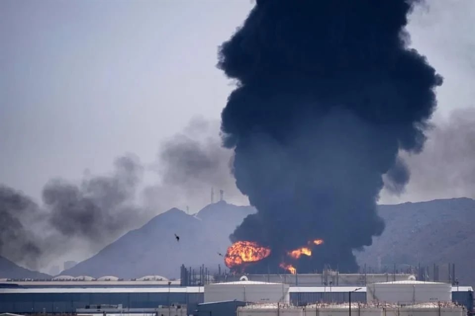 Reporta Arabia Saudí ataques a instalaciones energéticas