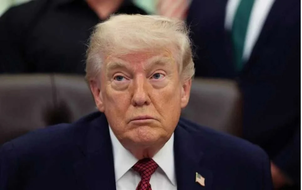 Irán no puede chantajear a EU con Ormuz: Trump