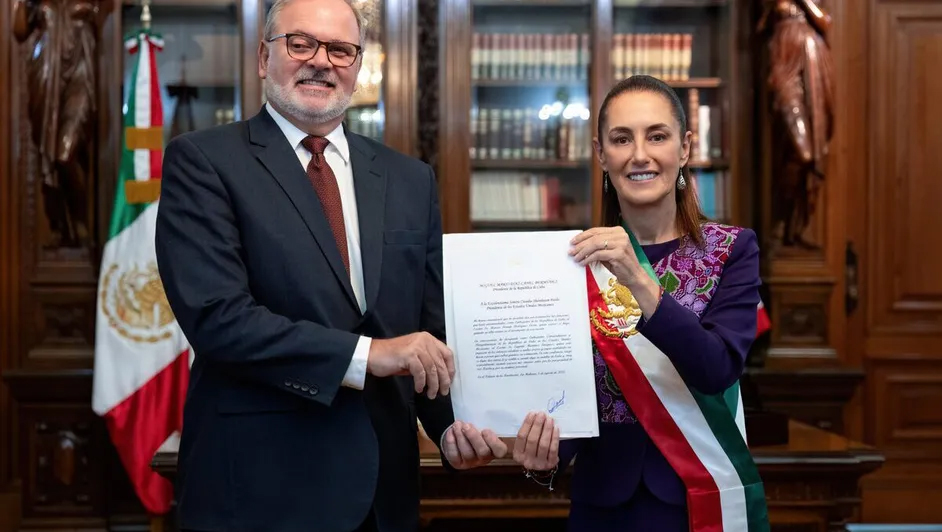 Recibe CSP cartas credenciales de cinco nuevos embajadores