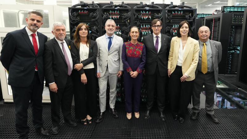 Visita CSP súper computadora, proyecto que colabora con México