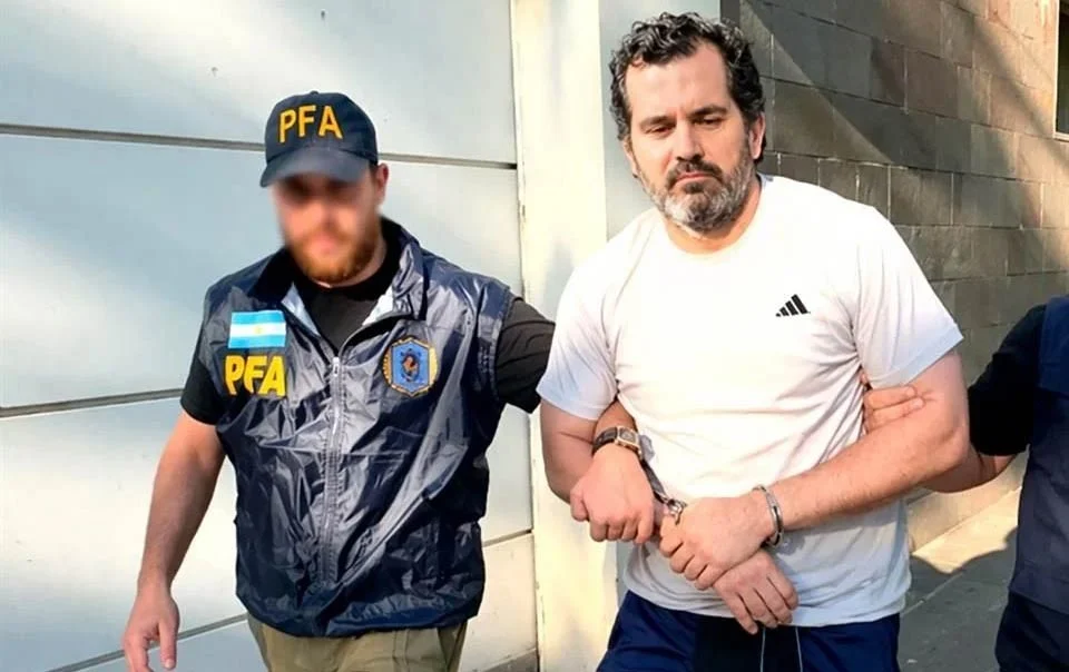 Comparece Fernando Farías en Argentina; pedirá asilo político