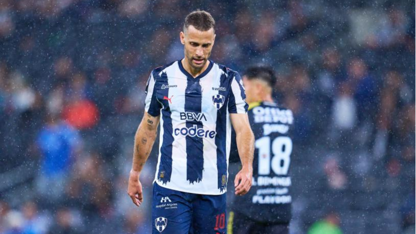 Sergio Canales suena para dejar al Monterrey y regresar a España