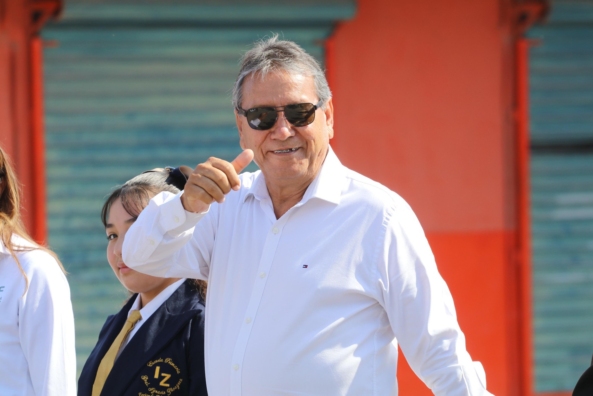 BUSCAN JUICIO POLÍTICO PARA ÓSCAR RÍOS POR CORRUPCIÓN
