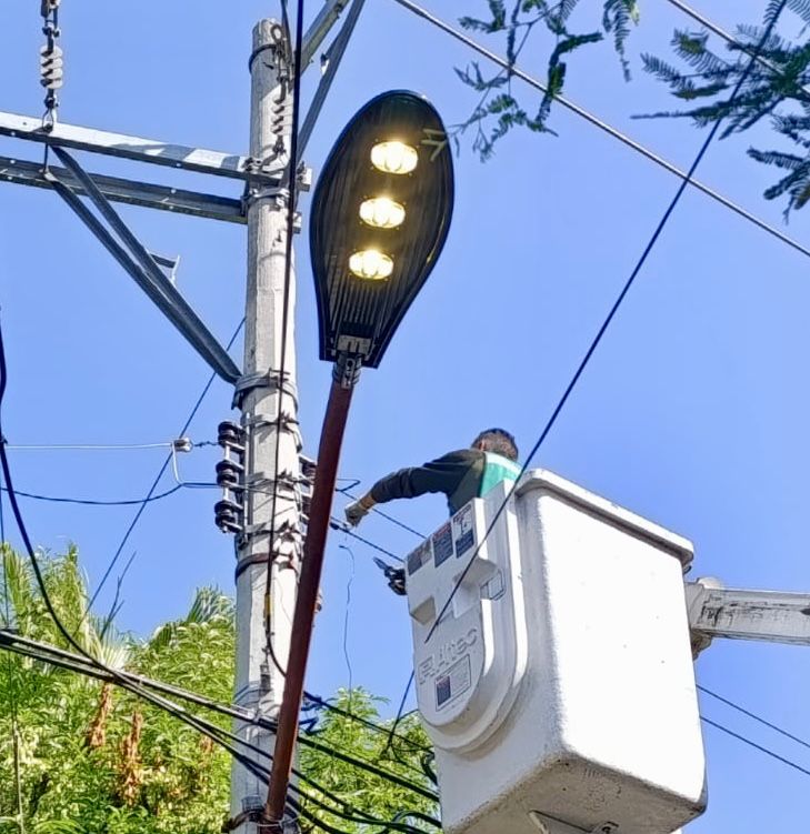 Por seguridad, refuerza TGM alumbrado público