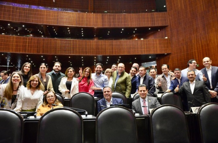 Propone PRI casetas y puentes federales gratuitos en vacaciones