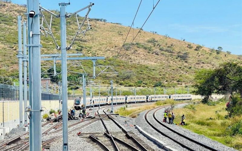 Dan a Azvindi 9.2 km del tren Saltillo-Nuevo Laredo