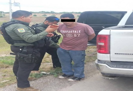 Vincula juez a proceso al “asesino del hacha “