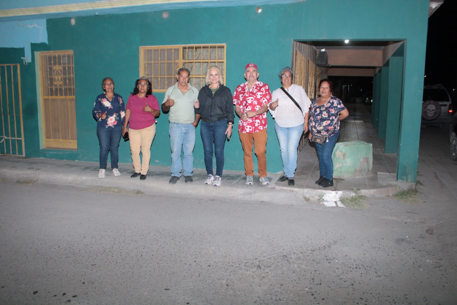 Supervisa alcaldesa Laura Jiménez Gutiérrez necesidades en Villa Las Esperanzas y entrega rehabilitación de puente