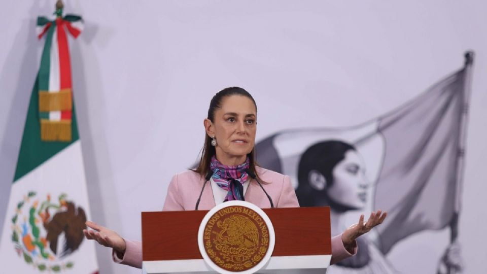 “La busqué ayer, no estaba en la oficina”: Sheinbaum afirma que no ha hablado con la gobernadora de Chihuahua sobre la muert3 de dos estadounidenses