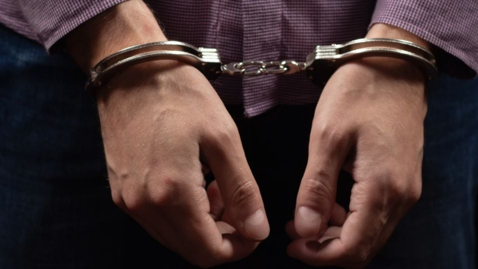 Cae ginecólogo en Brasil señalado de ab*sar s*xualmente a más de 20 mujeres durante consultas